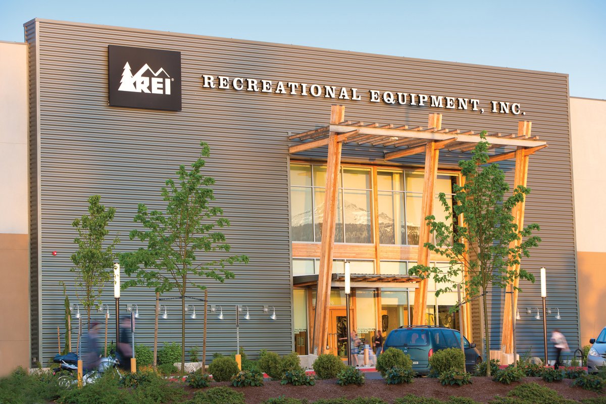 Get ready to gear up and save big! ✨ 

Join us at Capital Mall for REI's  2024 Anniversary Sale, where you can enjoy incredible discounts of up to 30% on a wide range of outdoor gear, apparel, and accessories. 😍 

Shop now until the 27th! ❤️