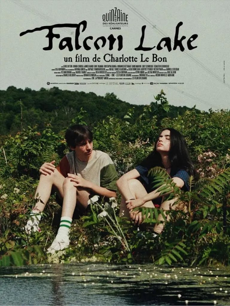 ¡No te pierdas 'Falcon Lake'! Una fascinante historia de amistad y misterio que te mantendrá al borde de tu asiento. 🌲🎬
Ven y descubre por qué se habló tanto de esta película. #FalconLake #NosGustaOtroCine