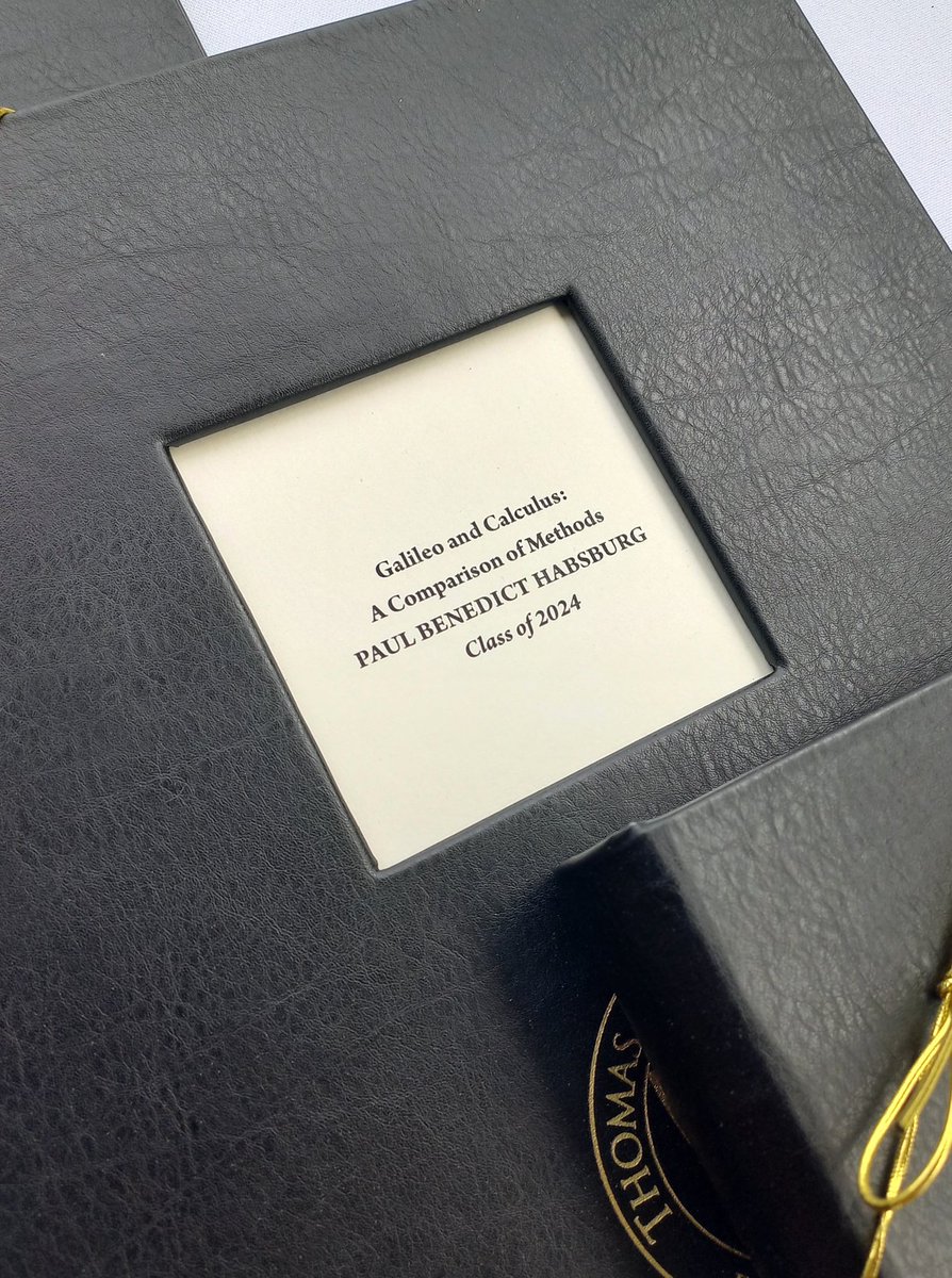 Well, my son Paul Habsburg just graduated at Thomas Aquinas College, 🇺🇸 Massachusetts.
A great Catholic liberal arts college that I can HIGHLY recommend