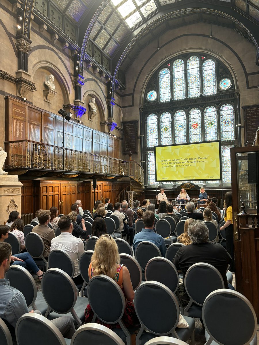 CBGBooks's tweet photo. We’ve had a brilliant weekend on the Toon meeting great writers and talking all things agenting at the Newcastle Writing Conference.

Thanks so much for having us @NewWritingNorth! https://t.co/iTEPzajCmd