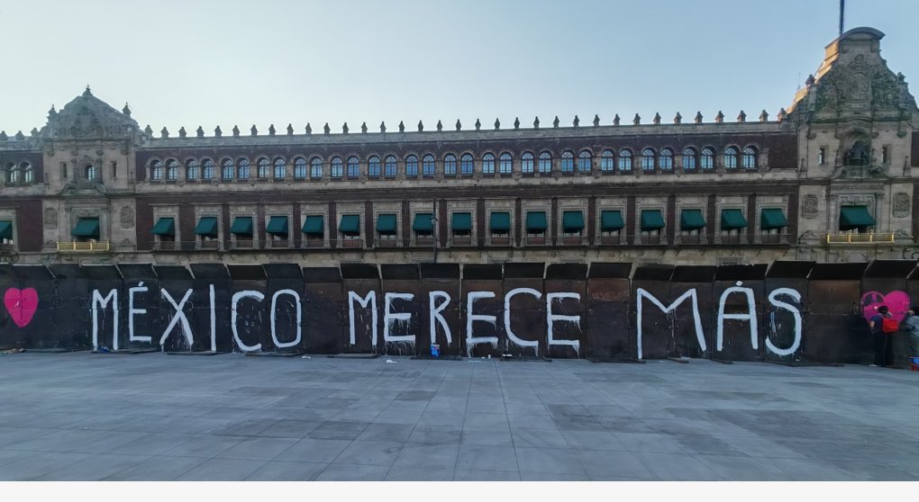 panaclo's tweet photo. La foto que marcará la historia de este país de ahora en adelante https://t.co/hQyA4QnB8r