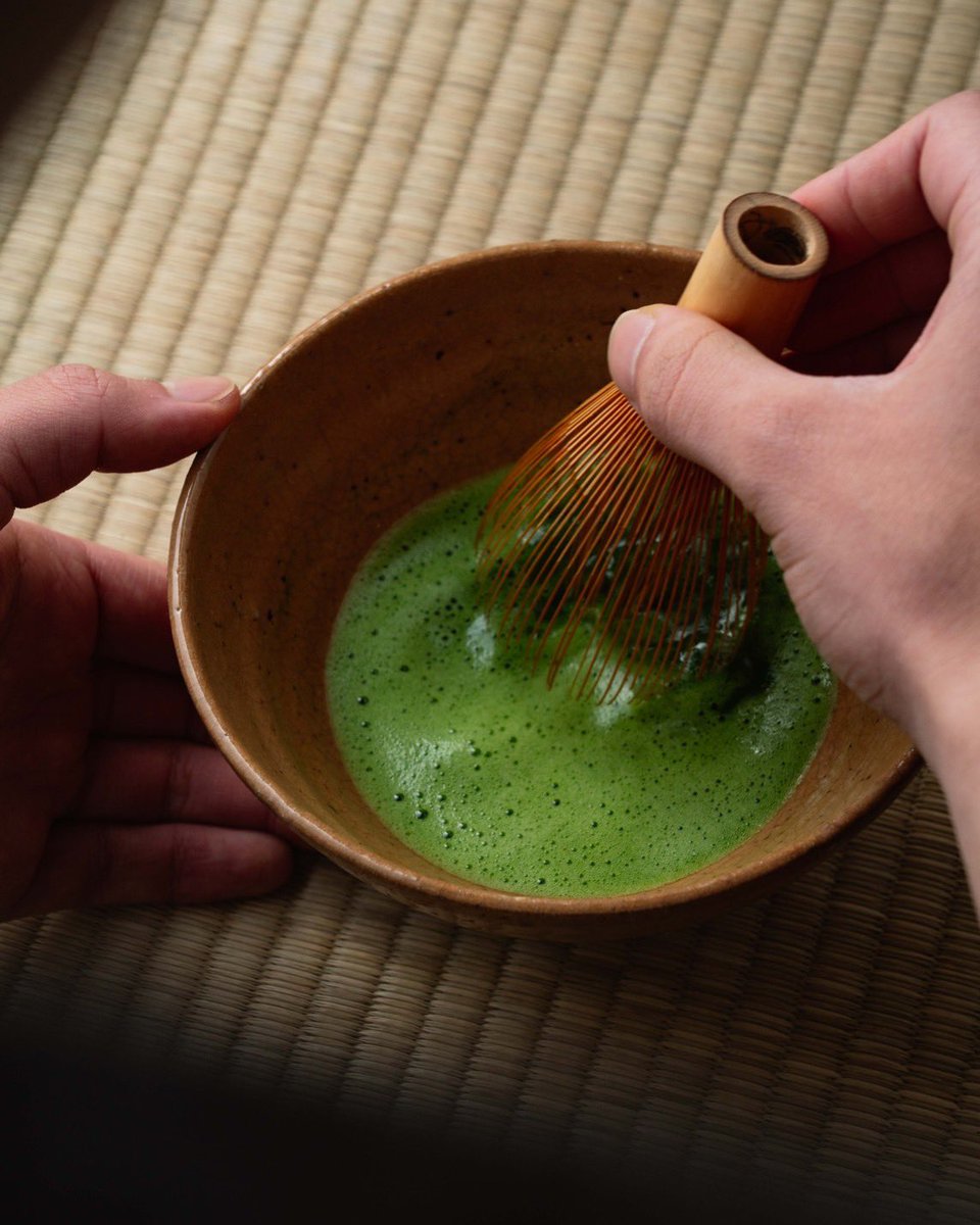 The deep loquat colour of this Ido chawan brings out the vibrant green of our Uji-no-Mori matcha