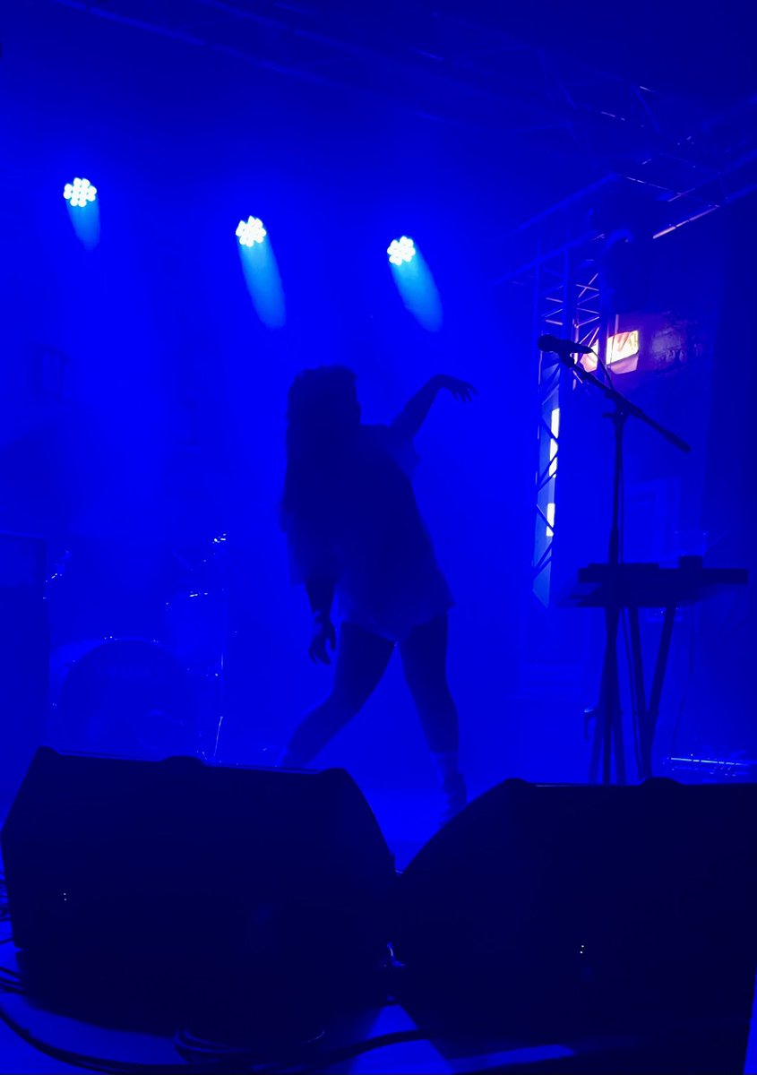 Straight girl at the Cluny ❤️