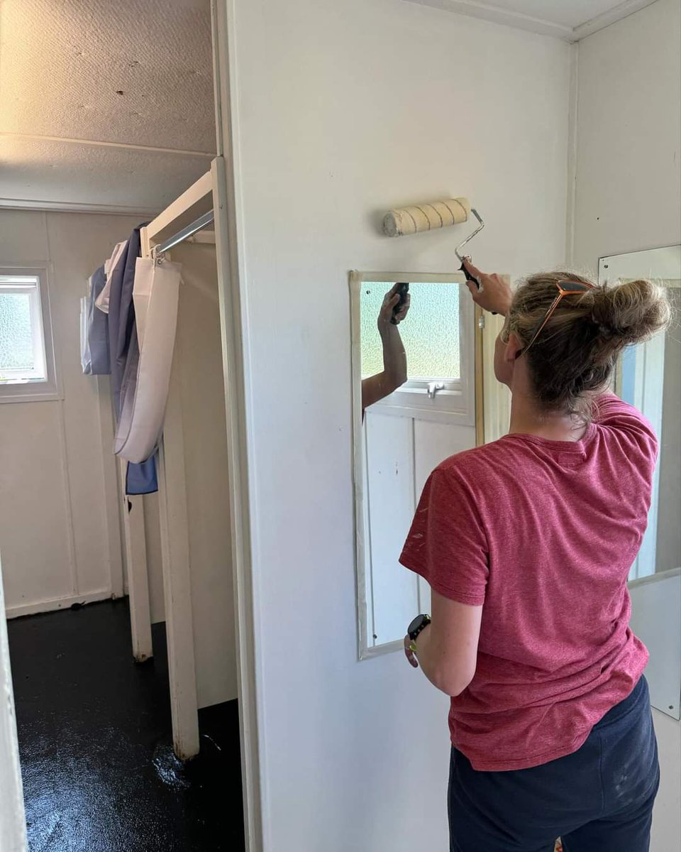 One week to go until <a href="/Helmsleylido/">Helmsley Open Air Pool</a> opens for the season!
Huge thanks to the painters &amp; tile scrubbers who helped today. 
More painters required tomorrow Sunday from 10am. Please come &amp; help if you can, then enjoy a post volunteering swim (pool temp 21C) #manyhandsmakelidowork