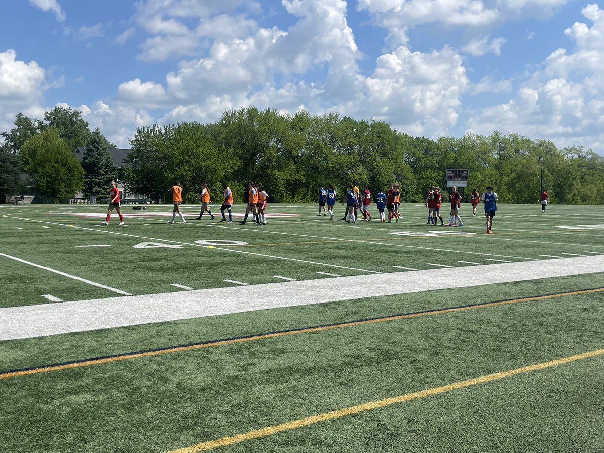 Awesome morning practice with the Unified soccer team. A combined practice session with lots of laughs. Great way to enjoy this perfect Saturday!! #weareHF <a href="/HFHSAthletics/">Homewood-Flossmoor</a>