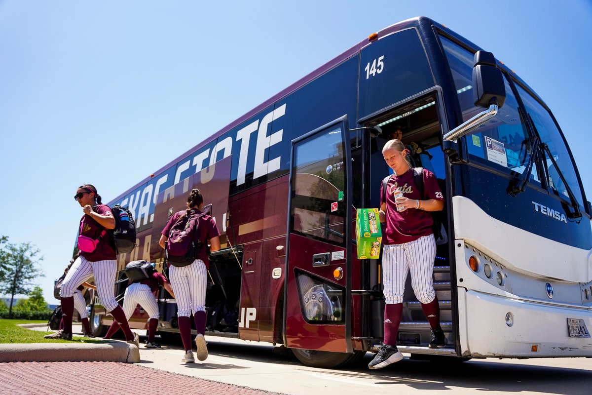 TXStateSoftball's tweet photo. On site. #EatEmUp https://t.co/hULoLbPv2T