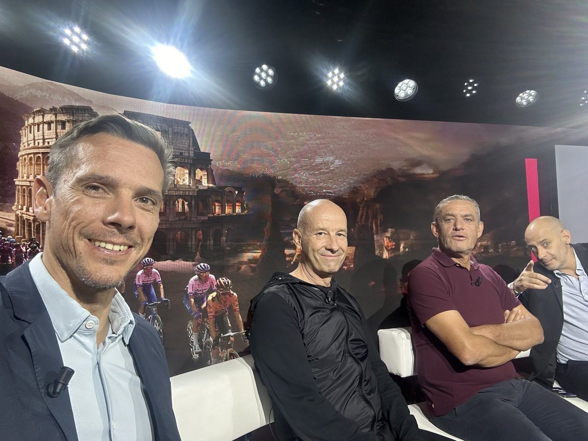 PhilippeGilbert's tweet image. Moment sympa sur le plateau des @RoisDeLaPedale sur @Eurosport_FR avec JC Rattel fondateur de #ekoi , qui nous a tout expliqué sur les casques.