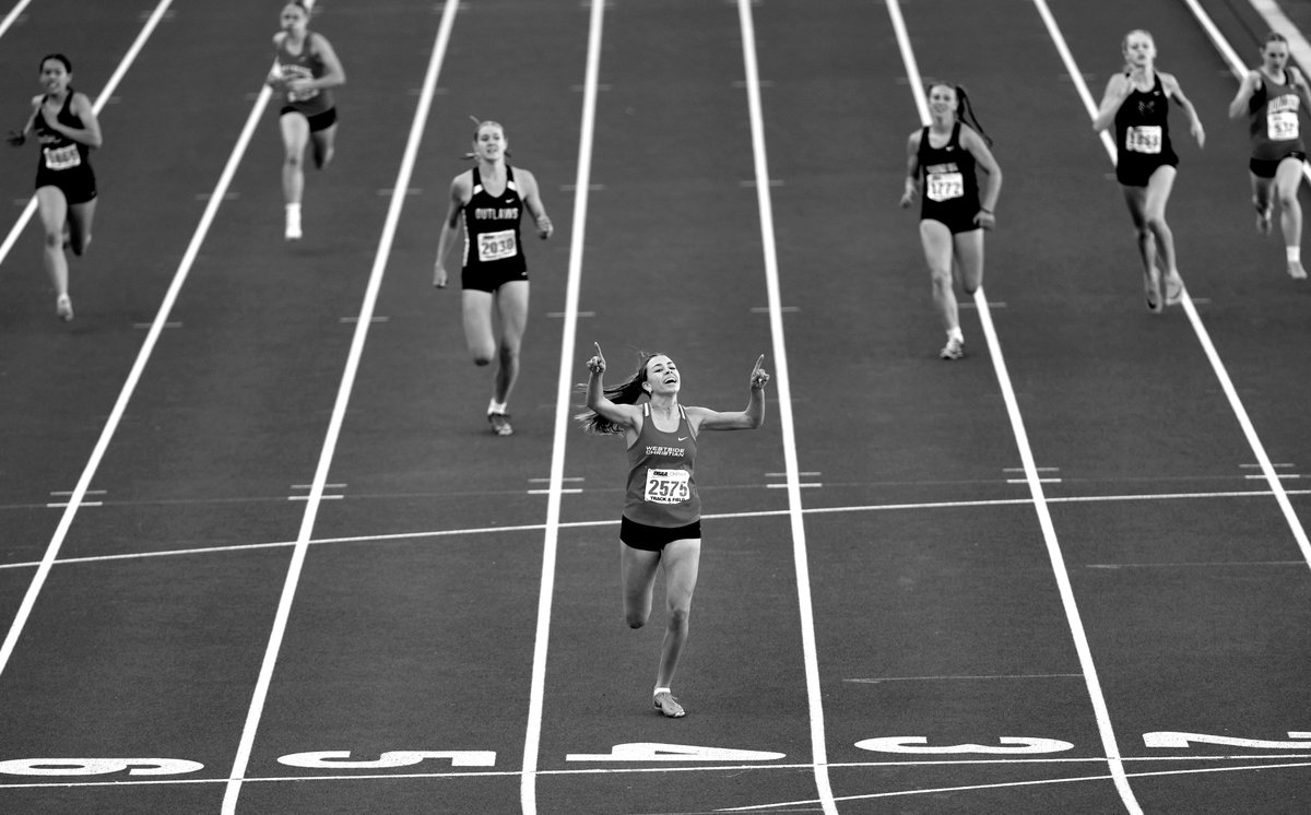 jonhouse_'s tweet image. What a beautiful day we had yesterday in Eugene for all of the Oregon small school state championship finals. #opreps