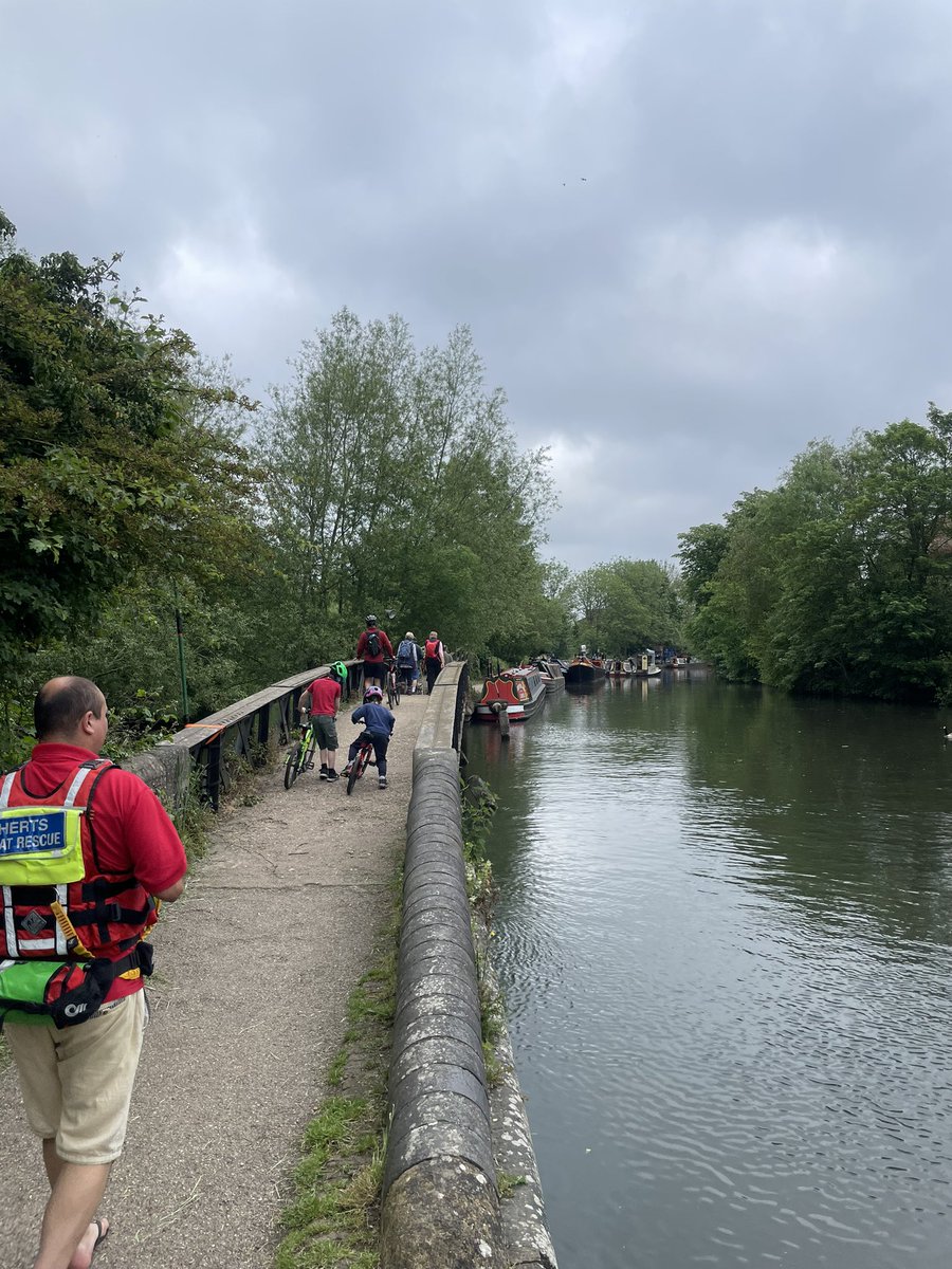 #volunteer crew out today supporting #rickmansworth and the the #batchworth boat rally.

#watersafety #waterrescue #hertfordhsire #batchworthboatrally