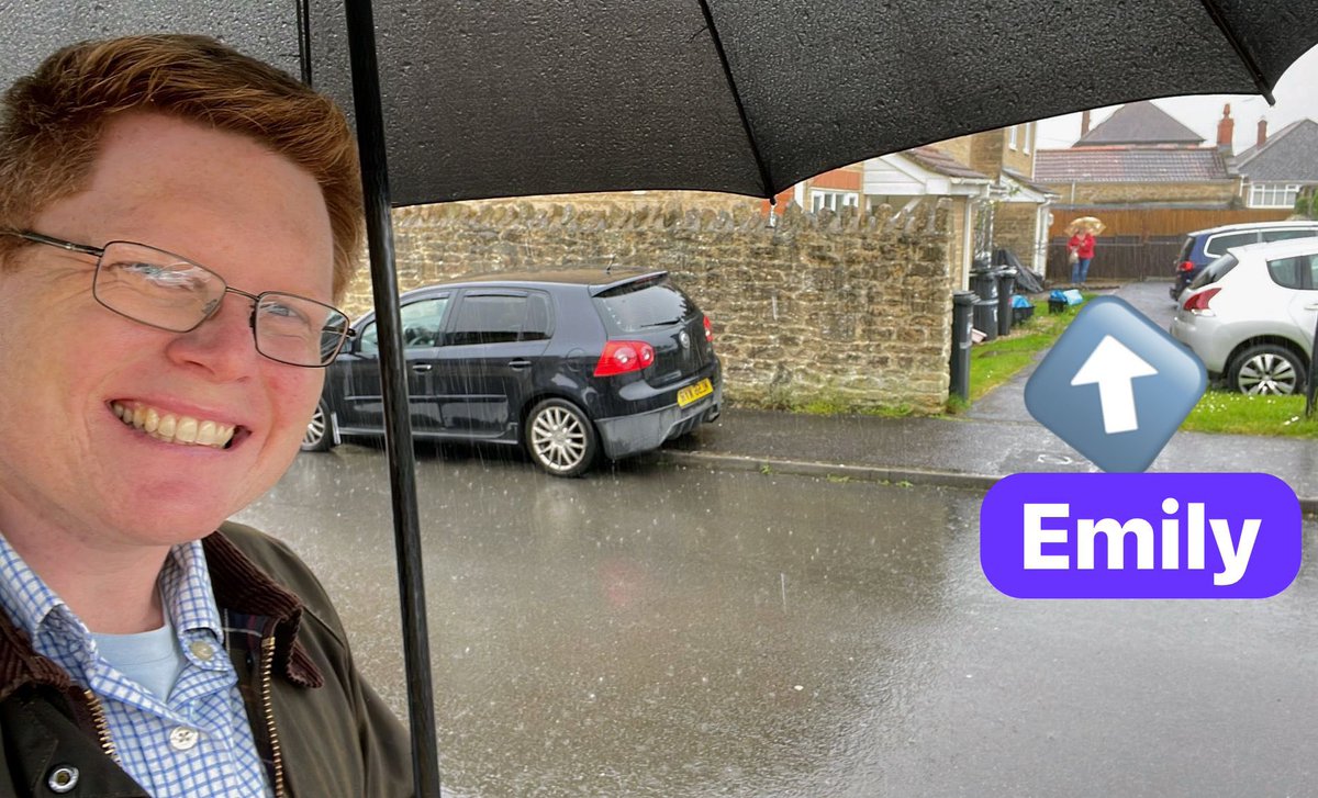 Thundery showers across the constituency didn’t put our hardworking teams off! We enjoyed many warm conversations with residents in Glastonbury and Martock today.
