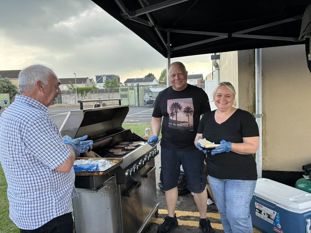 Longwell Green Sports B tweet media