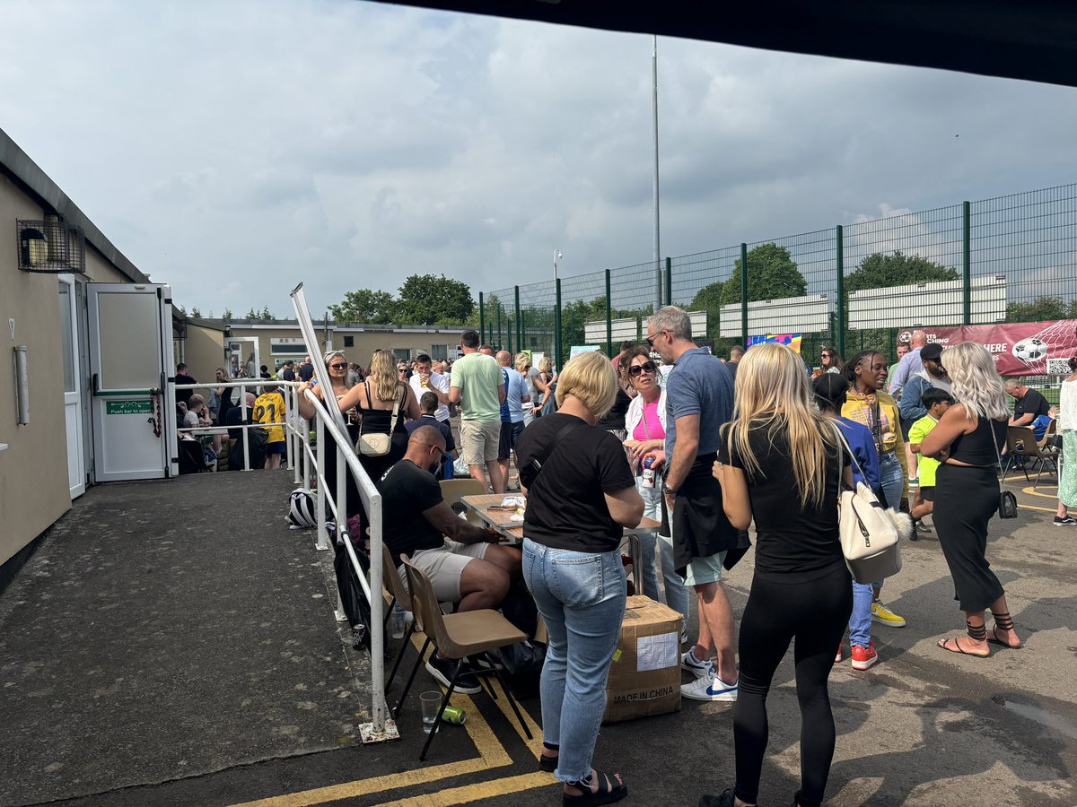 Longwell Green Sports B tweet media