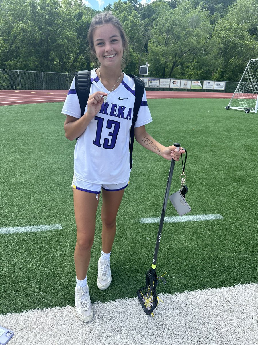 Varsity won 20-6 in the Round of 16 state playoffs game today! The GOAT of the game was sophomore midfielder Alyssa Olivio for her intensity on the field as well as some great ball movement and draw controls!