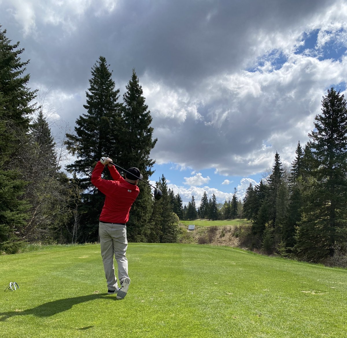 The crew at <a href="/wolfcreekgolf/">Wolf Creek Golf</a> have done an outstanding job to start the golf season. Could be a great day. 🤞 
Enjoying the long weekend kick-off with pals at Wolf, just north of #Lacombe.  🐺