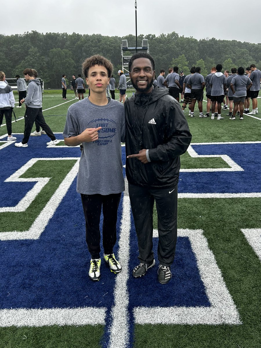 Had a great time at camp today @EmoryHenry_FB. Got great coaching and conversations with @coachpaschal_ #BeUnrivaled#SparktheFlint