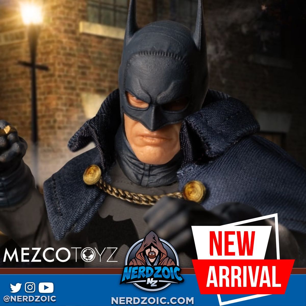 🔥 BOOM! 🔥 This Mezco Batman is NOW IN STOCK and was EXCLUSIVE to The Mezco Store...get it while you can and forget the eBay prices!  nerdzoic.com/products/dc-co…