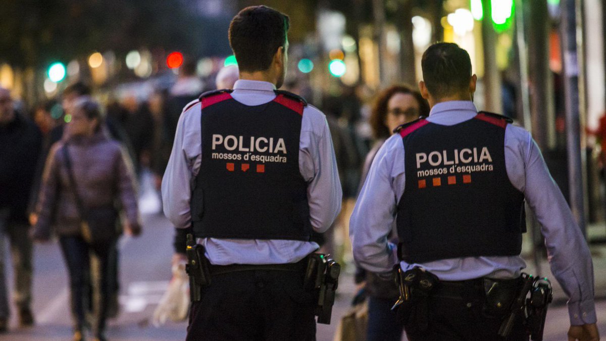 🚨 Els Mossos d'Esquadra han detingut un individu, d'uns 35 anys i origen magribí, per suposadament agredir sexualment un jove, d'uns 25 anys i nacionalitat espanyola, al Pont Vell de Lleida