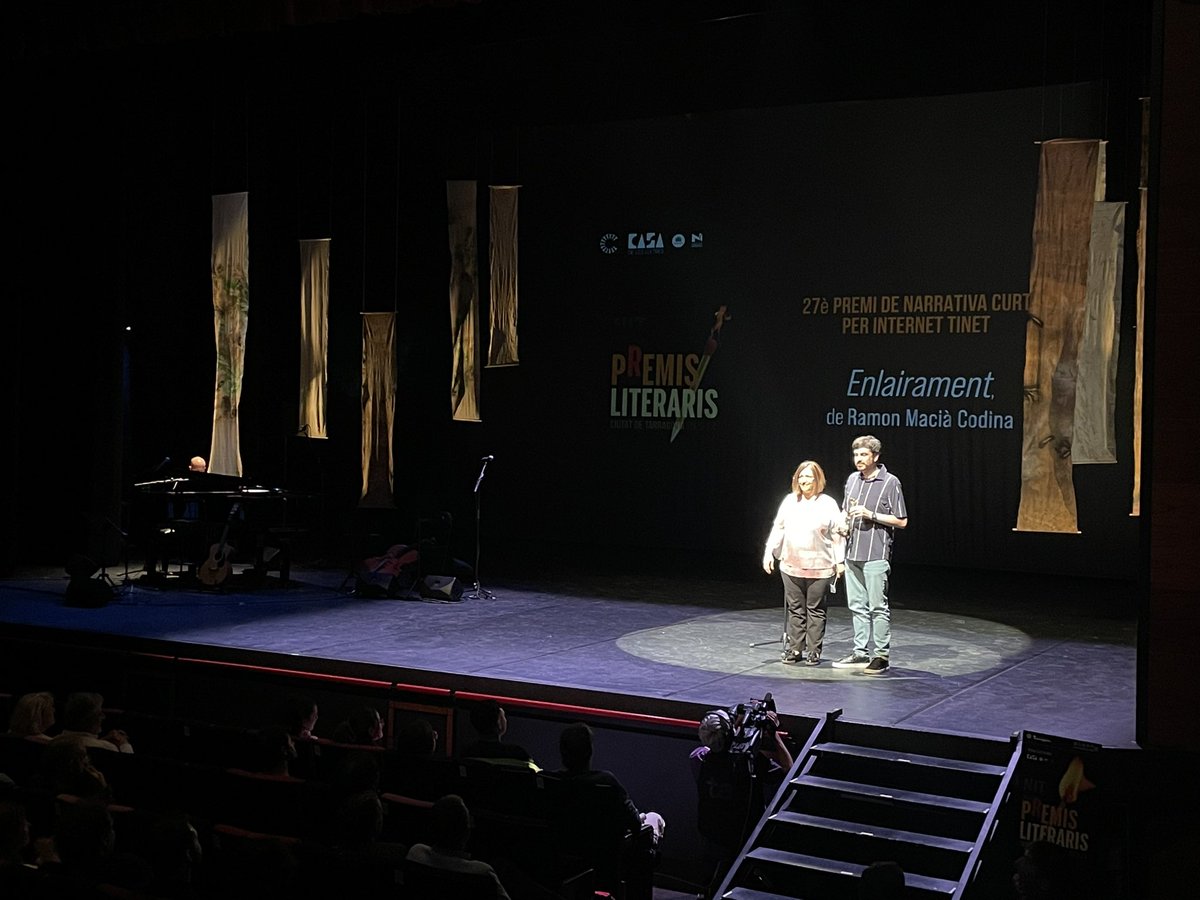 <a href="/julia_abello24/">Júlia Abelló</a> ✍️ Ramon Macià Codina amb ‘Enlairament’ és el premiat del 27è Premi de narrativa curta per Internet Tinet.

S’han presentat 250 treballs.