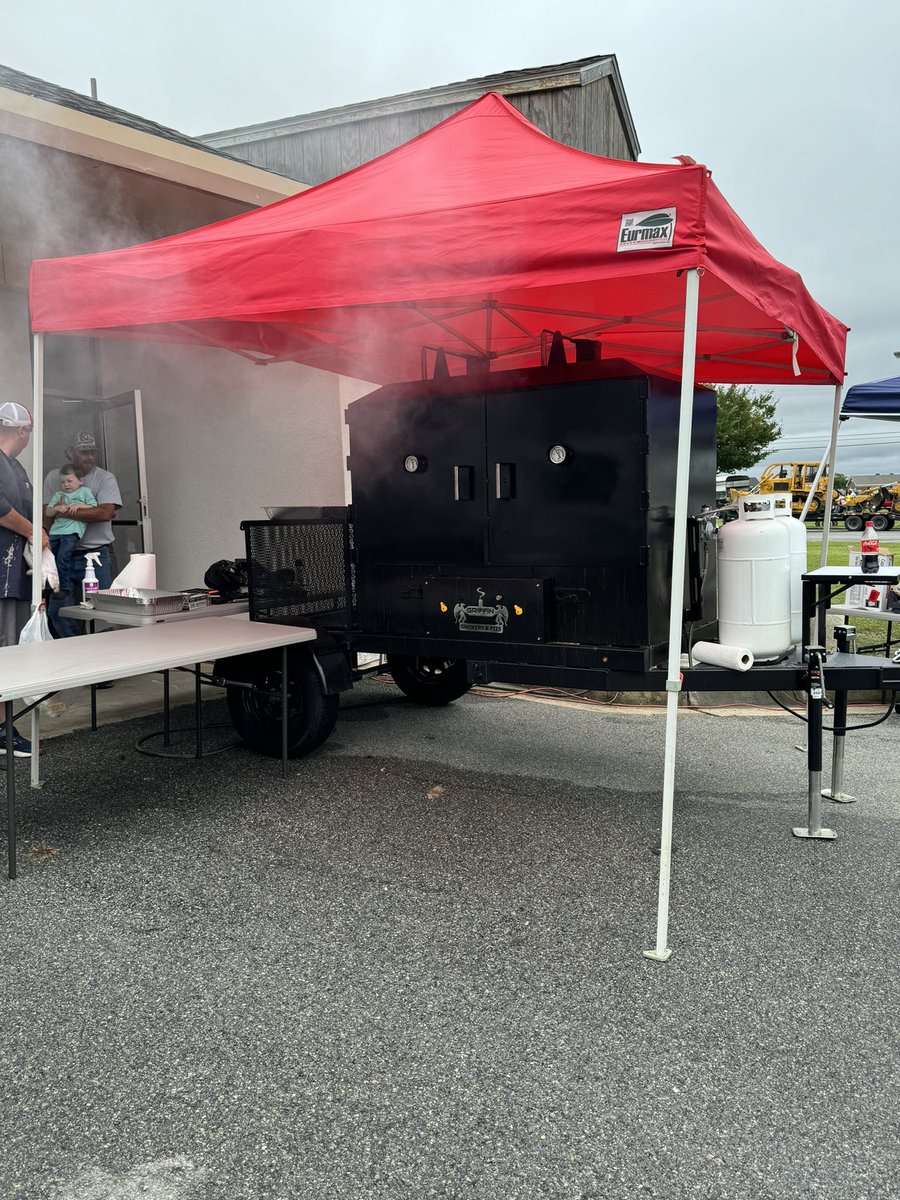Steven Polyson (@spolyson1) on Twitter photo Akayla and I are out here representing FirstNet at Tyrrell Hall in North Carolina for their “Touch a Truck” BBQ Chicken community event! Making some great connections that have already led to a new customer and a possible new agency!
#FirstNetFirst #LifeAtATT <a href="/404girl/">Betsy Francis</a> Akayla and I are out here representing FirstNet at Tyrrell Hall in North Carolina for their “Touch a Truck” BBQ Chicken community event! Making some great connections that have already led to a new customer and a possible new agency!
#FirstNetFirst #LifeAtATT <a href="/404girl/">Betsy Francis</a>