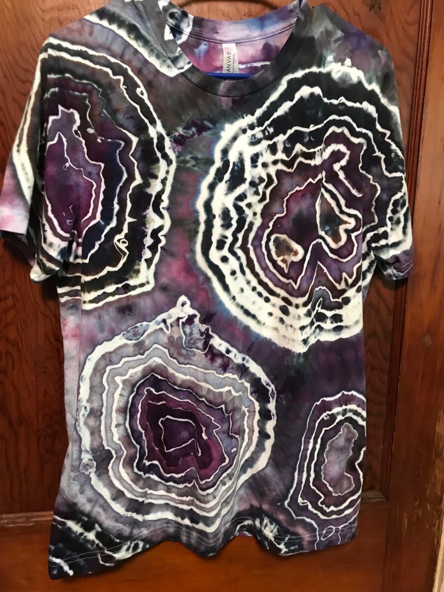 lisamarie552's tweet image. Both size large Bella canvas brand unisex shirts. Dyed with dharma procion dye  35 ea including shipping deals on multiple shirt orders #Icedye #tiedye   #wearableart