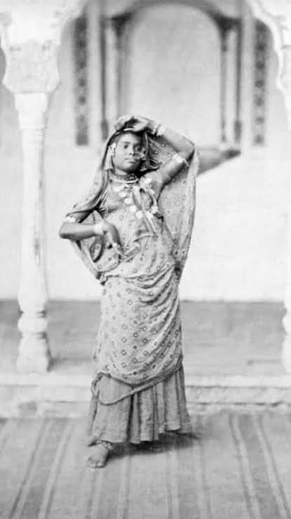 Incognito_qfs's tweet photo. Will Bollywood ever stop glorifying the filthy legacy of Mughals? 

In reality, Heeramandi was a place where women (including minor girls) were sold. To portray Heeramandi as some sort of artistic place is nothing but a cruel joke.

Reel                                               Real