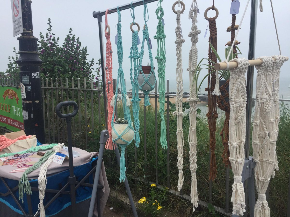 How has the weather been where you are today? We had no rain forecast, but it did rain quite heavily. I managed an hour and half of selling my macrame pieces in Broadstairs today, before it started. Again, some lovely customers and interesting chats. #NetworkWithThrive