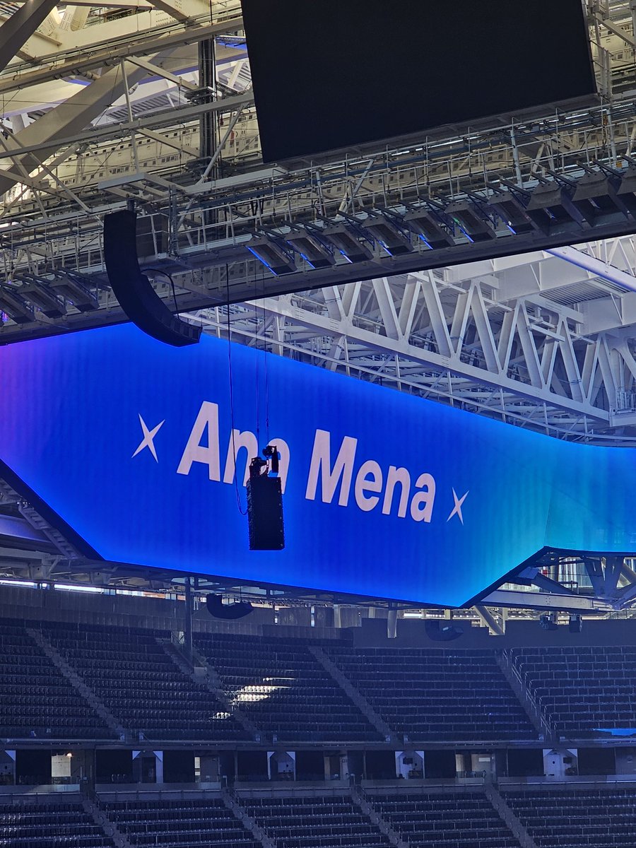 Que en #Telefónica100Live actúe AMena tiene su punto