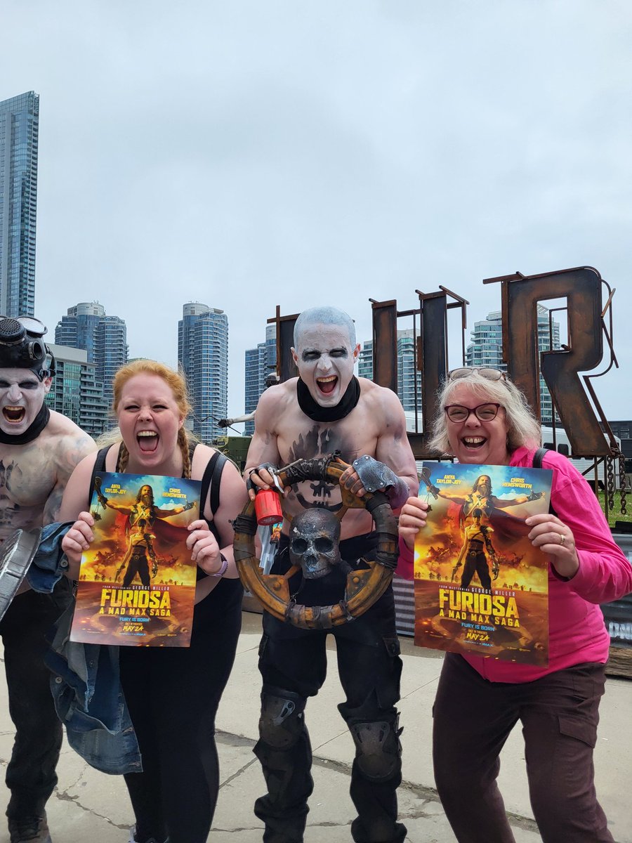 Do not, my friends, become addicted to the #furiosa premiere, you will resent its absence. ( <a href="/WarnerBrosCA/">Warner Bros. Canada</a> please give us tickets)