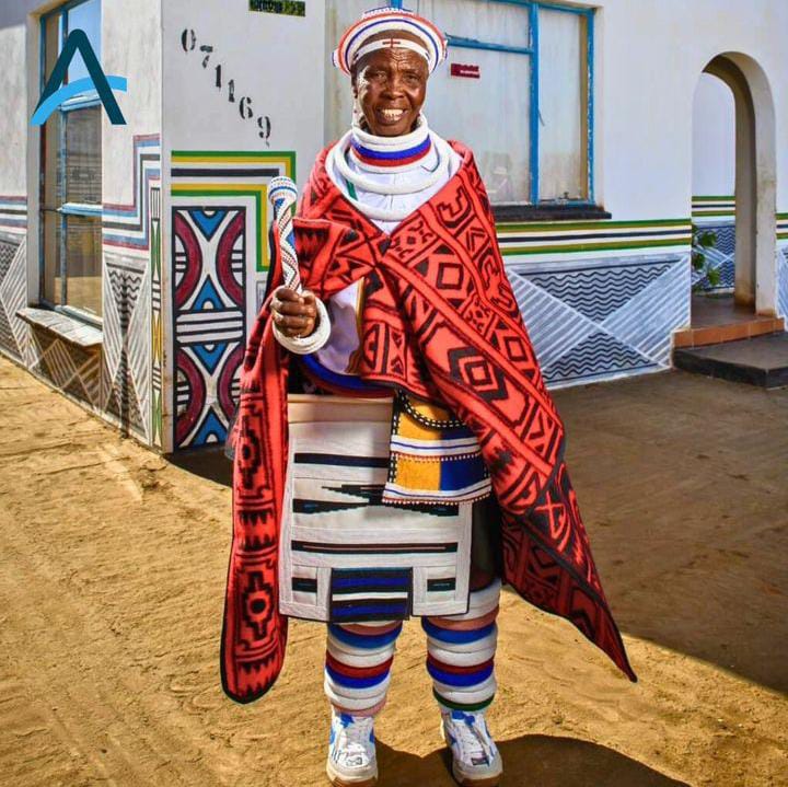 Dr Esther Mnguni.

#WeNeedAmaNdebeleOnTV #VukaNdebele #VukaKusileNdebele #PlayMoreNdebeleContent #IsiNdebele #Ivunulo #Umgwalo #KwaNdebele