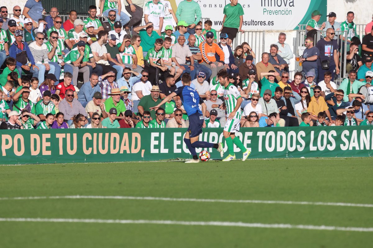 ⚽️ MIN 63 / 0-0 Más abierto el juego ahora pero sin ocasiones de peligro para ninguno de los dos conjuntos. #SanluqueñoSanFernando