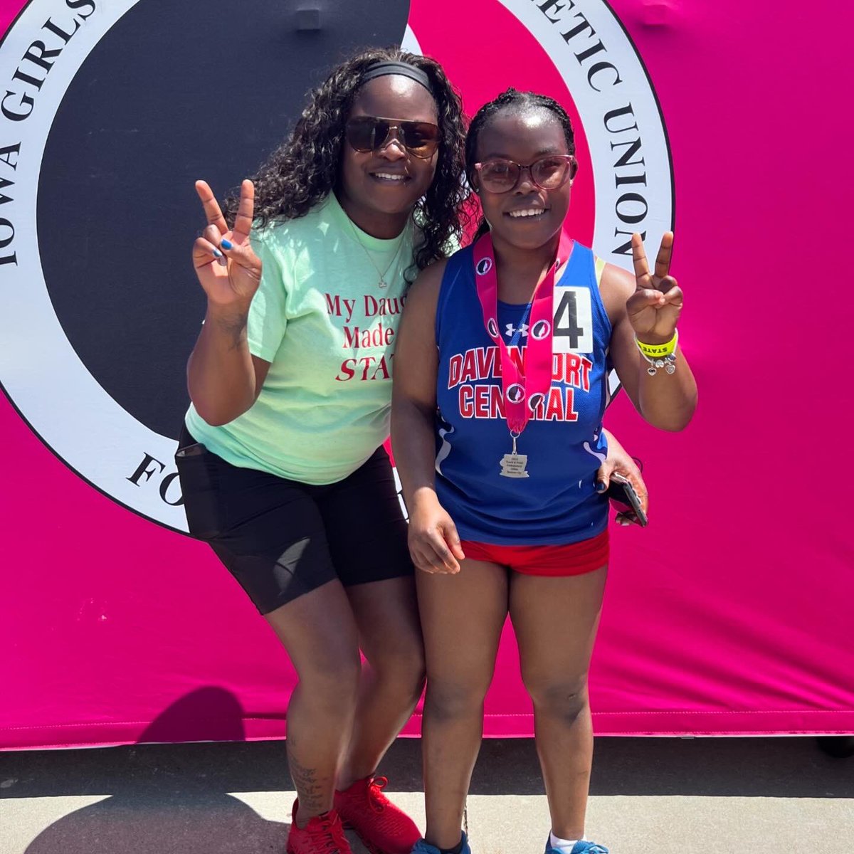DC_TnF's tweet image. Tay is the inaugural sliver medalist in the @ighsau ambulatory Para 100 #state #track #trackandfield @bluedevilAD22 @bluedevilAD22