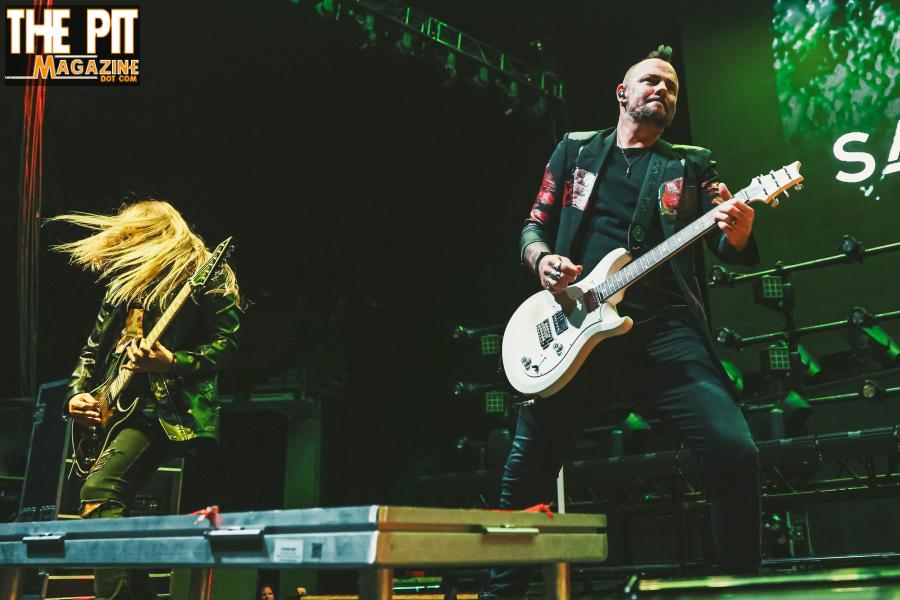 Good day! Check out the photos and review of @saintasonia at @PinnacleArena by @dehart_bob in The Pit! thepitmagazine.com/saint-asonia-l… AND...Check out the #pitmagazinepitcast while you are visiting! #thepitmagazine #bobdehartphotography #saintasonia #concertphotography #musicnerds