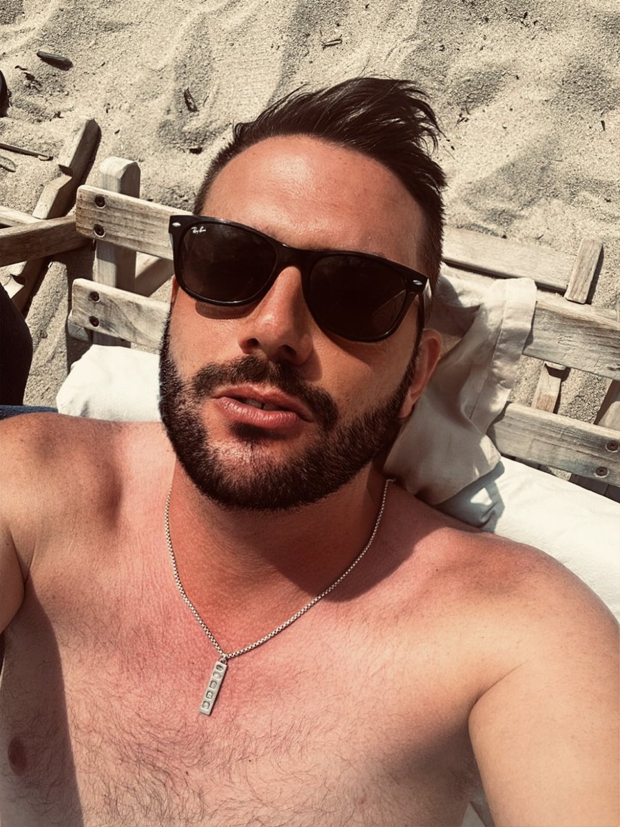 Oh, you like to post thirst traps too? #StTropez #Thirsty #Gay #WishYouWereHere