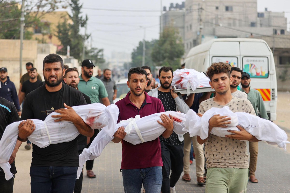 Dışişleri Bakanlığı, Cumhurbaşkanı Erdoğan’ı hedef alan İsrail Dışişleri Bakanı Katz’a, Gazze'de işledikleri savaş suçlarını kanıtlayan fotoğraflarla yanıt verdi. trthaber.com/haber/gundem/d…