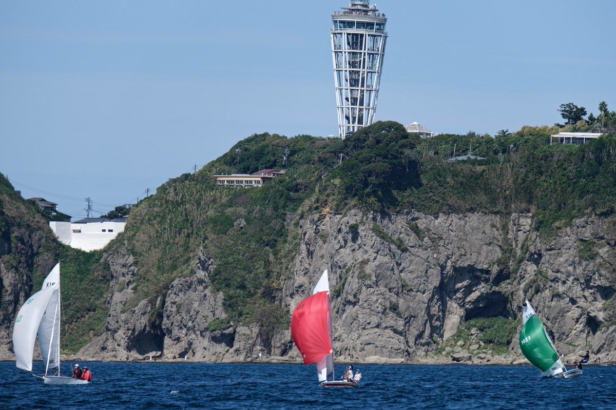 We’re enjoying a sailing with K16 class and international 14 at Enoshima Japan.

#sailinglife #sailingyacht #sailingboat #sail #sailboat #instasailing #sailboats #sails #instasail #xs10 #yachtworld #sailingstagram #k16class  #yachtracing #fujifilm #classicboat #yachtinglife