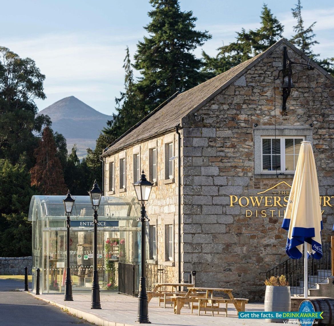 In honour of World Whiskey Day we raise a glass to the Fercullen Whiskey distilled on Powerscourt Estate #PowerscourtExperience #WorldWhiskeyDay