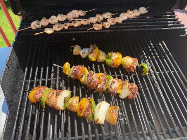 A little grillin action in Muskego.  #PorkTenderloinKabobs.  And, some shady shrimp appetizers.  @frentzen_hh @bevila011817 @Clemento1303 HH Frentzen day here in Muskego.  I would ask April to go to store for a cake, but she has had too many wine coolers. 😂😂😳