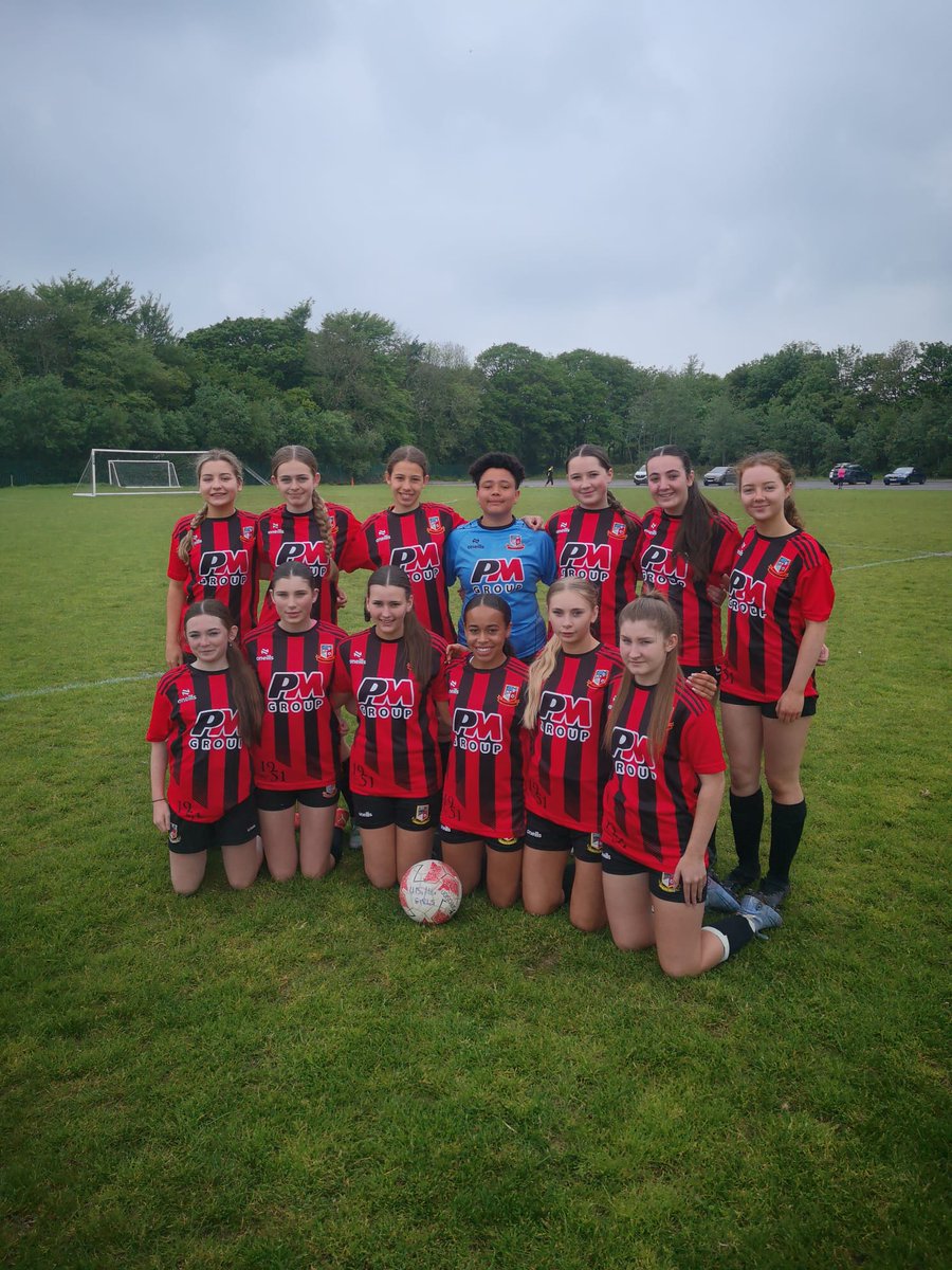 An outstanding performance from our u16s div1 girls in the Cork Women's Soccer league today against Corkbeg. An opening goal from Leona Ikotun followed by 5 goals from Ella Nangha. An outstanding performance from all the girls. Ringmahon 6 Corkbeg 0. Well done girls 💪