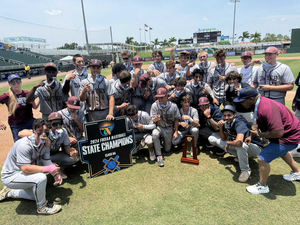 Congratulations to @DwyerHSbaseball and first year coach Jordan Yamamoto (former #Marlins pitcher) for winning the Class 6A state championship @SBLiveFL @ManOn2nd