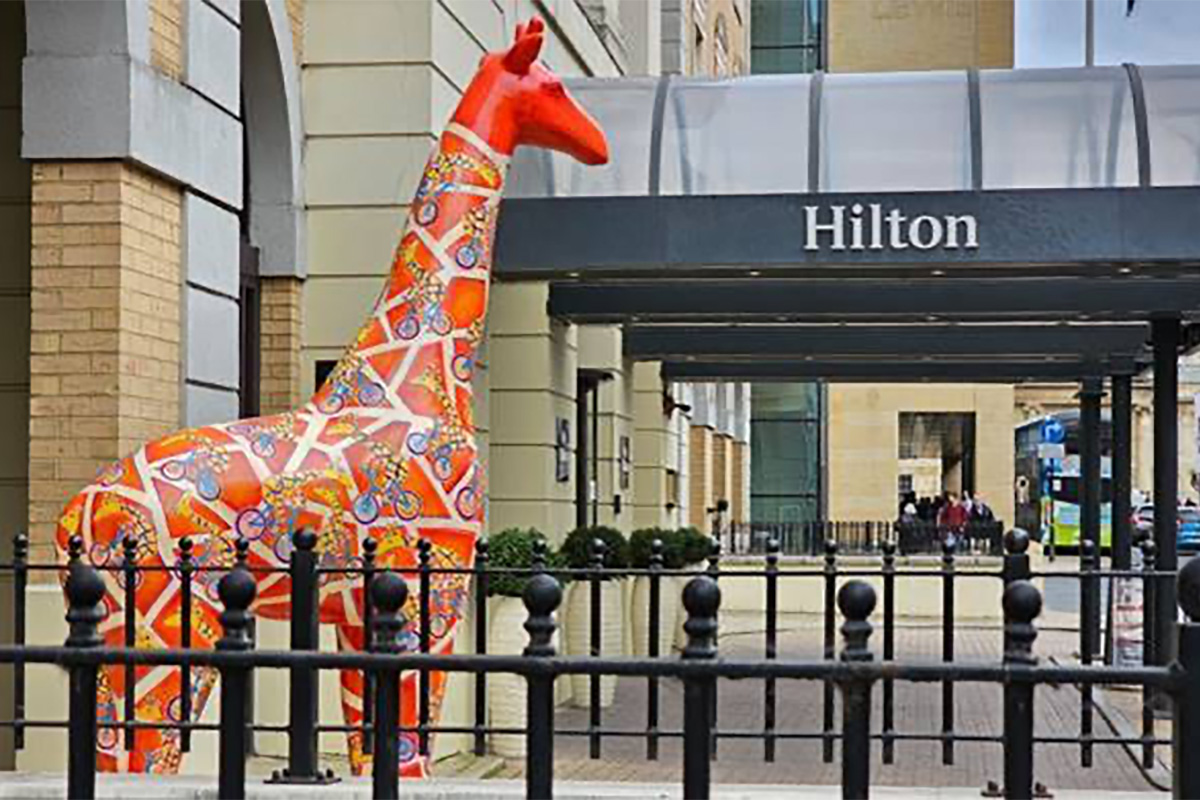 Cambridge Breakfast: Giraffes under the Hammer: Over 30 giraffe sculptures from the art sculpture trail Cambridge Standing Tall, will going under the hammer on Wednesday 19 June at Graduate Cambridge. Matthew Parrott speaks to Break’s Pete […] dlvr.it/T74N6m