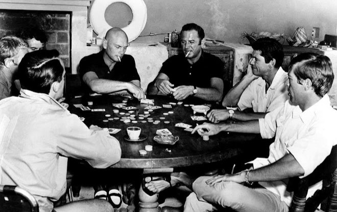 #TakingABreakFromFilming
#TheMagnificentSeven (1960)
7 gunfighters hired by Mexican peasants to liberate their village from oppressive bandits

Magnificent Seven play poker
#RobertVaughn #SteveMcQueen #HorstBuchholz #YulBrynner #BradDexter #CharlesBronson #JamesCoburn
#FilmX 📽️🎬