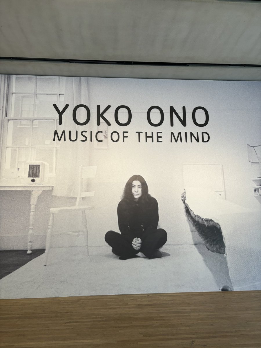 ariestcab's tweet photo. Yoko Ono. Londres 2024. Cada vez estoy mas convencida de que la interacción con la obra es lo que consigue la conexión con el arte. https://t.co/8bK3E0GiH1