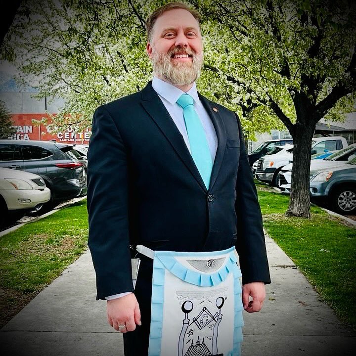 elblogdelmason's tweet photo. Grandioso trabajo el que están haciendo nuestros hermanos de TDS Masonic Regalia. Los felicitamos ampliamente. 

https://t.co/FjoVcgAePR 

#utah #freemasonry #SUD #MASONIC #masonicregalia #mandiles #masones #masoneria #masonesdelmundo

🇲🇽 x 🇺🇸 

https://t.co/FwmvSqcVYi https://t.co/OD22NiAhBt