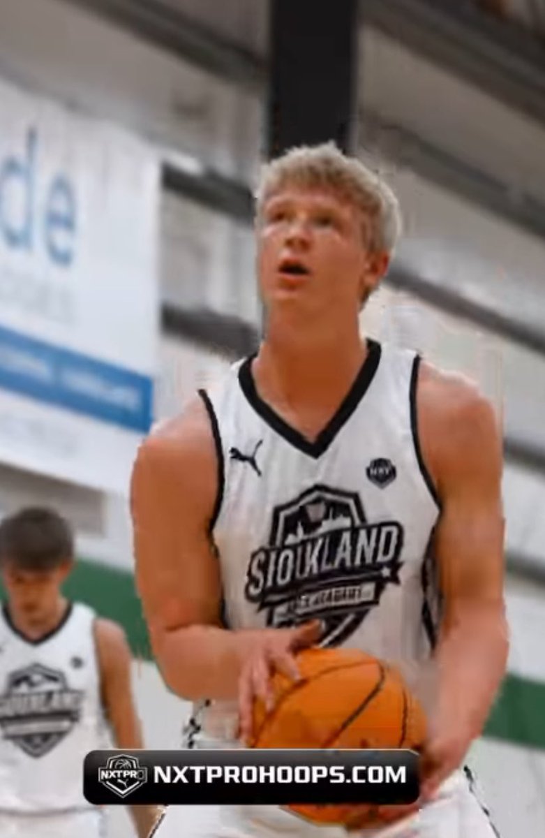 Adam Peek (@eadampeek) on Twitter photo Just watched <a href="/KBallr21/">kaden van regenmorter</a> from the <a href="/Siouxlandbball/">Siouxland Boys Basketball Academy</a> <a href="/PRO16League/">PRO16/NXTPRO League</a> 16u team.
Has all the physical tools to step in and play right away for any D2 up to MM D1
Told me he has some current NAIA and D2 offers but 4-5 D1 coaches were on hand to watch him. Just watched <a href="/KBallr21/">kaden van regenmorter</a> from the <a href="/Siouxlandbball/">Siouxland Boys Basketball Academy</a> <a href="/PRO16League/">PRO16/NXTPRO League</a> 16u team.
Has all the physical tools to step in and play right away for any D2 up to MM D1
Told me he has some current NAIA and D2 offers but 4-5 D1 coaches were on hand to watch him.