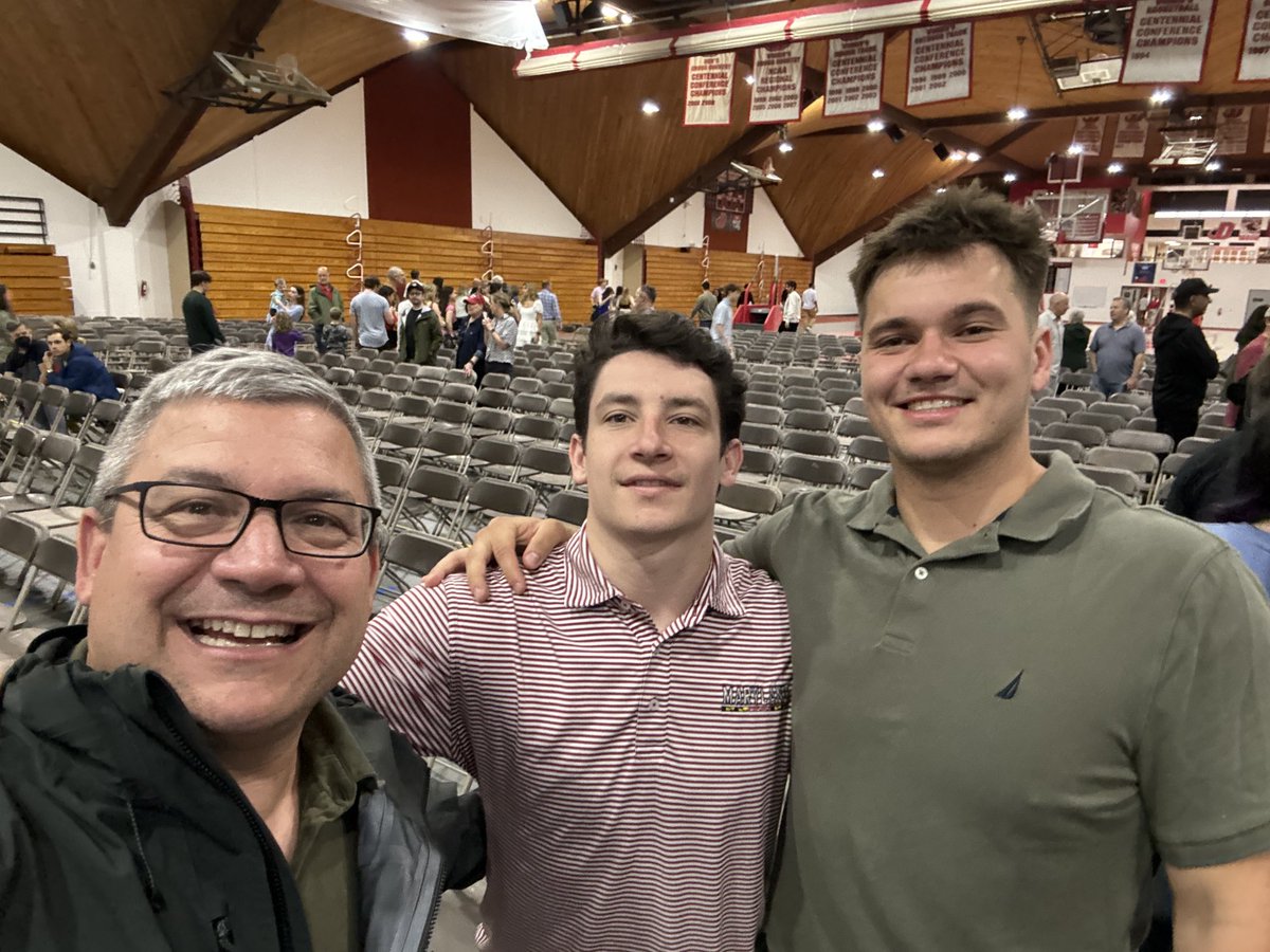 Assistant Head of School, Bobby Wynne, and former 2-sport standout (FB/Lax) Dawson Wynne ‘19 were able to connect with Vincent Springer ‘20 during the graduation weekend ceremonies at Dickinson College. Congratulations to Vincent on a wonderful career at Dickinson!