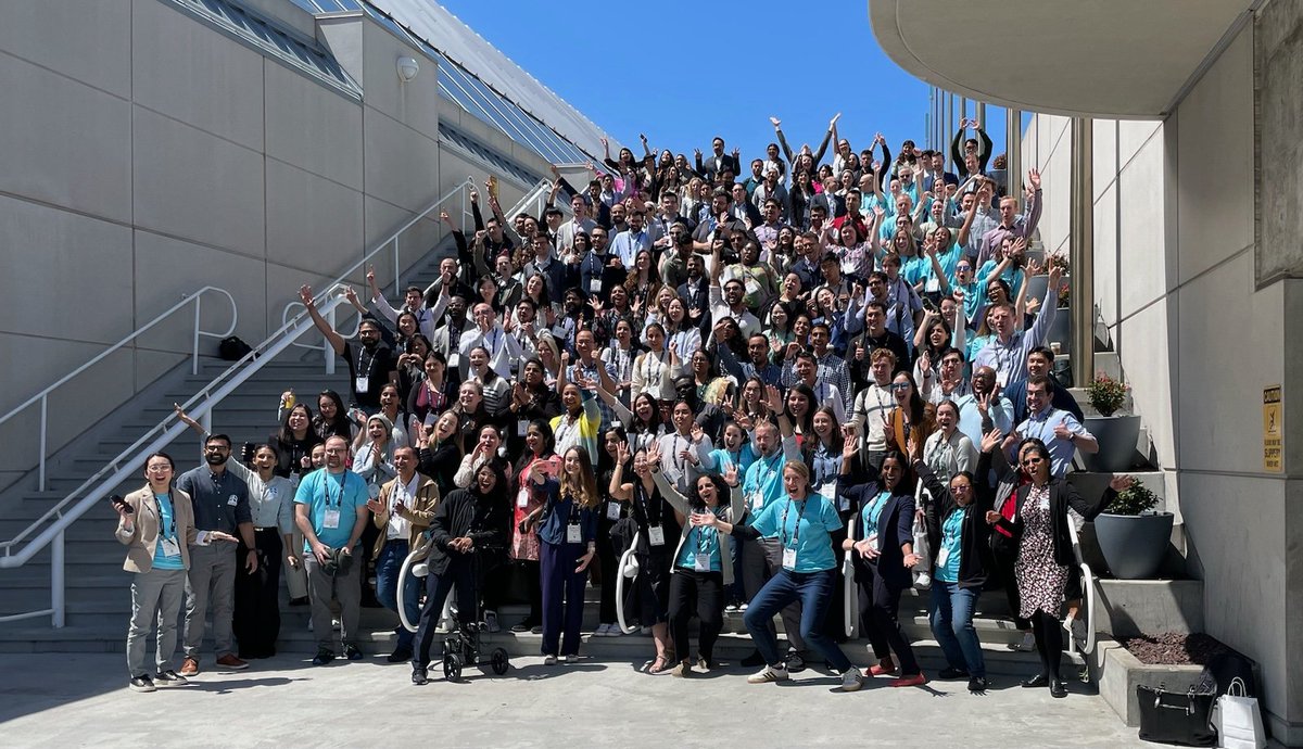 What an incredible photo of our #ATSRBC2024 faculty & attendees! THANK YOU to this incredible group of future fellows, stellar faculty, & awesome staff! One more half day to go before the 1st Annual #ATS2024 #ATSRBC2024 Olympics!! @ATSMedEd @atscommunity @atsearlycareer