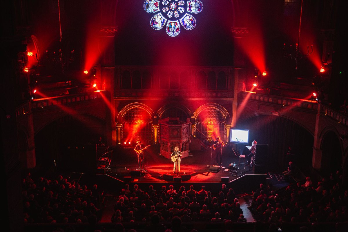 Pretty lost for words about the @UnionChapelUK show last night. I feel so unbelievably grateful to have performed to such a beautiful (and such a full) room with my friends around me, and a secret choir hidden in the crowd. The perfect way to end the tour. Thank you all so much.