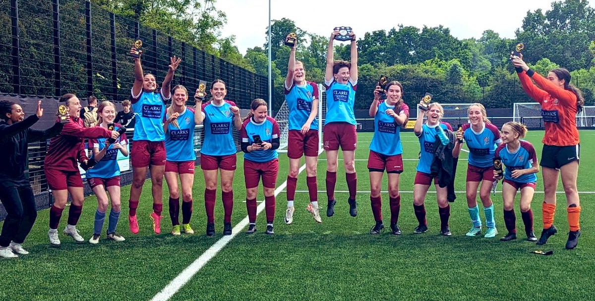 Amelia won the U18 Junior Shield today against Stevenage Starlets @Harpenden_Town She kept her nerve and scored a one on one last minute winner to seal the trophy for @cheshamutdlfc U/17’s