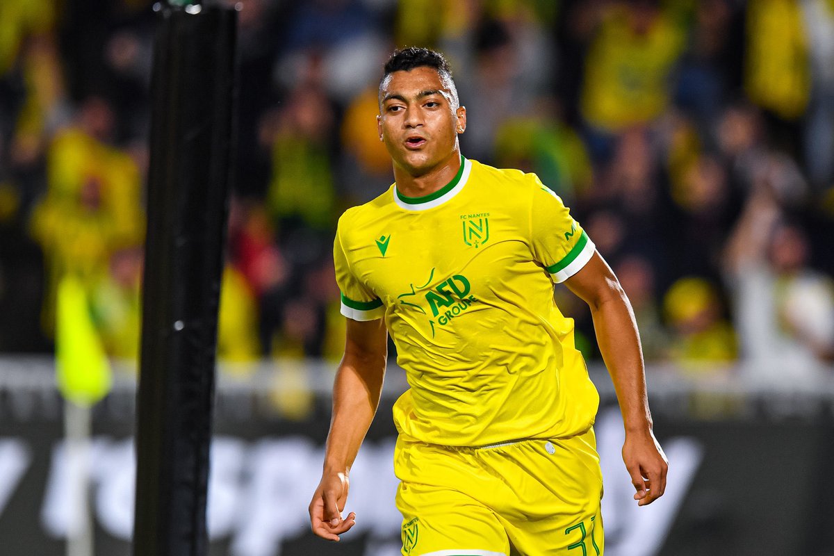 🚨🚨🚨🚨🚨🚨🚨🚨 عاجل:

تصرف عظيم .. مصطفى محمد يـرفض ارتداء قميص نانت غدًا لإنه يحتوي على شعار المخانيتْ في جولة دعمهم المخصصة في الدوري الفرنسي.

بسبب هذا القرار .. تم استبعاد مصطفى محمد من مباراة الفريق غدًا ضد موناكو ولن يشارك.

👏👏👏👏👏👏👏👏👏👏👏👏