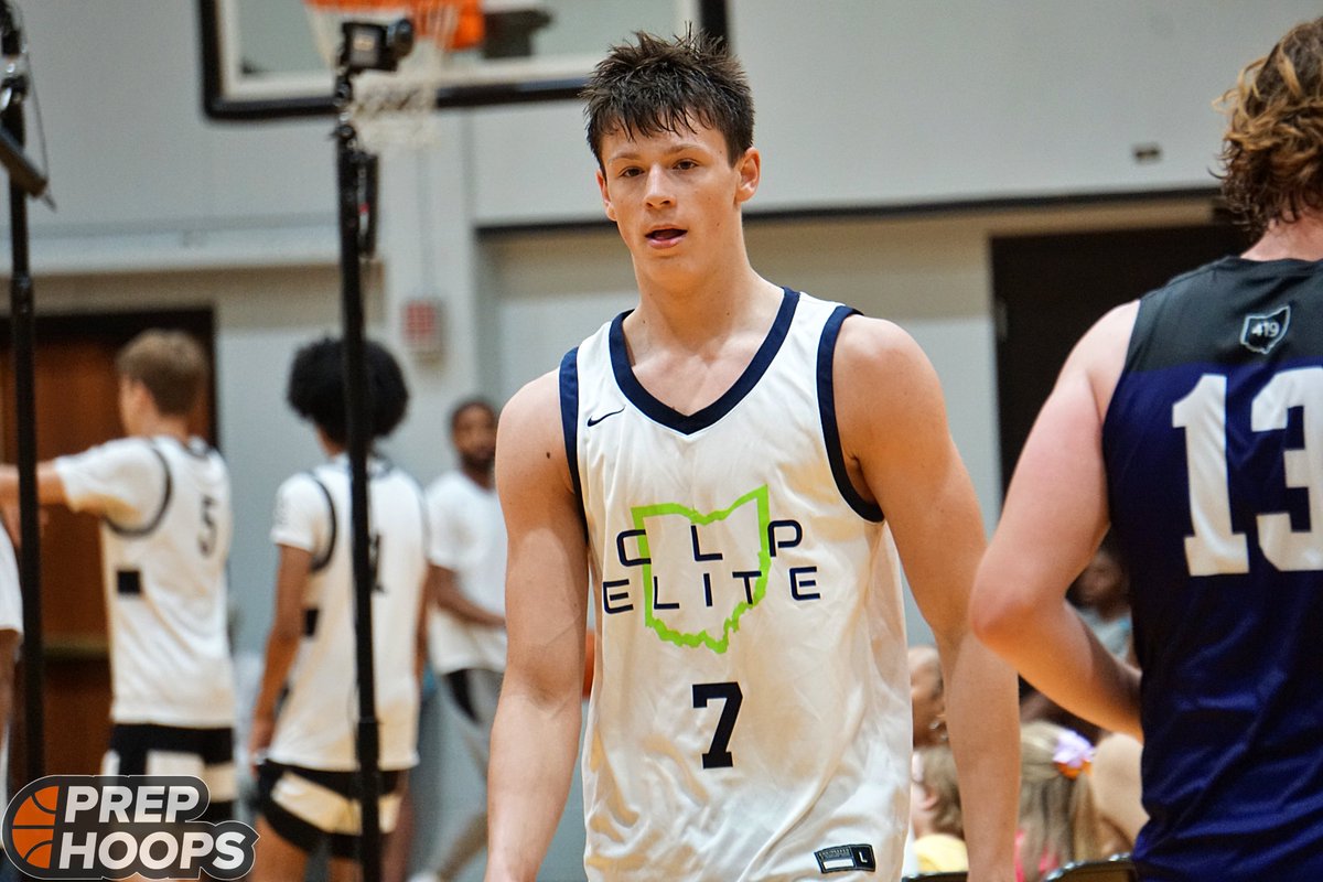 Dom Francis (2025) for <a href="/clpelite/">CLPELITE</a> just impressed me. He has a great build and is a nice athlete. Had a powerful-handed lob dunk over 2 contesting defenders. He has a good touch around the rim. He has great versatility as well.